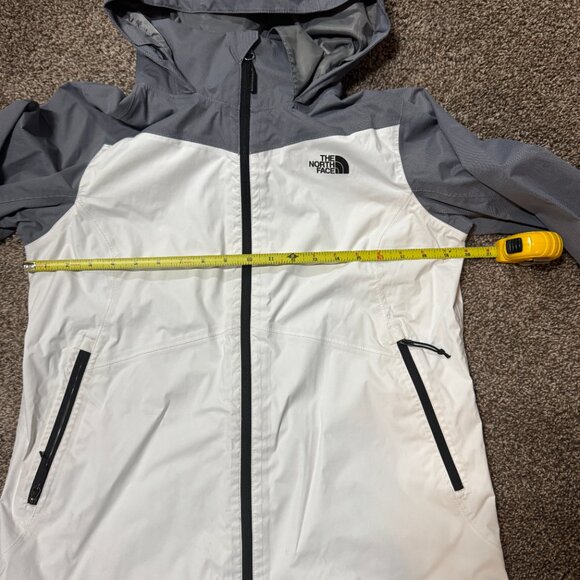 The North Face Women's Resolve Plus Waterproof Shell Jacket Grey White Size L - Picture 2 of 6